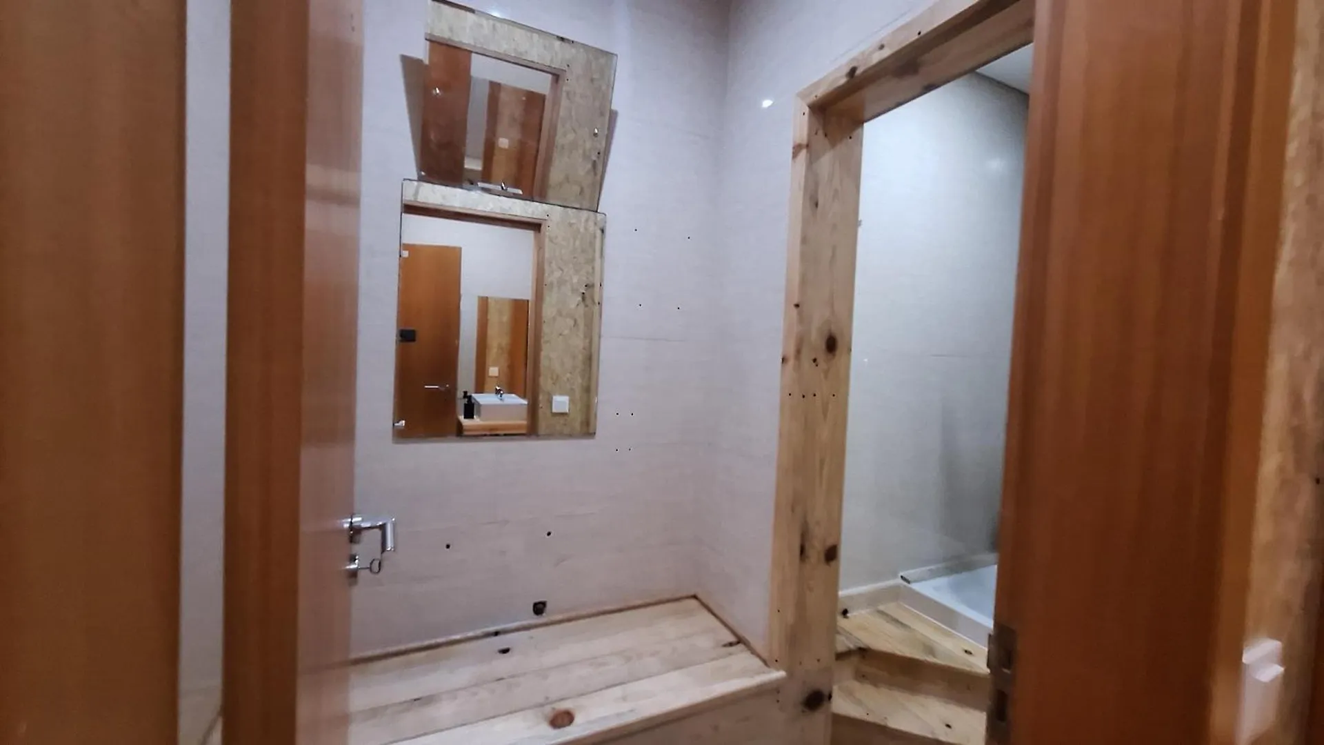 Capsule hotel Sleep Shop Carnaxide Hotel