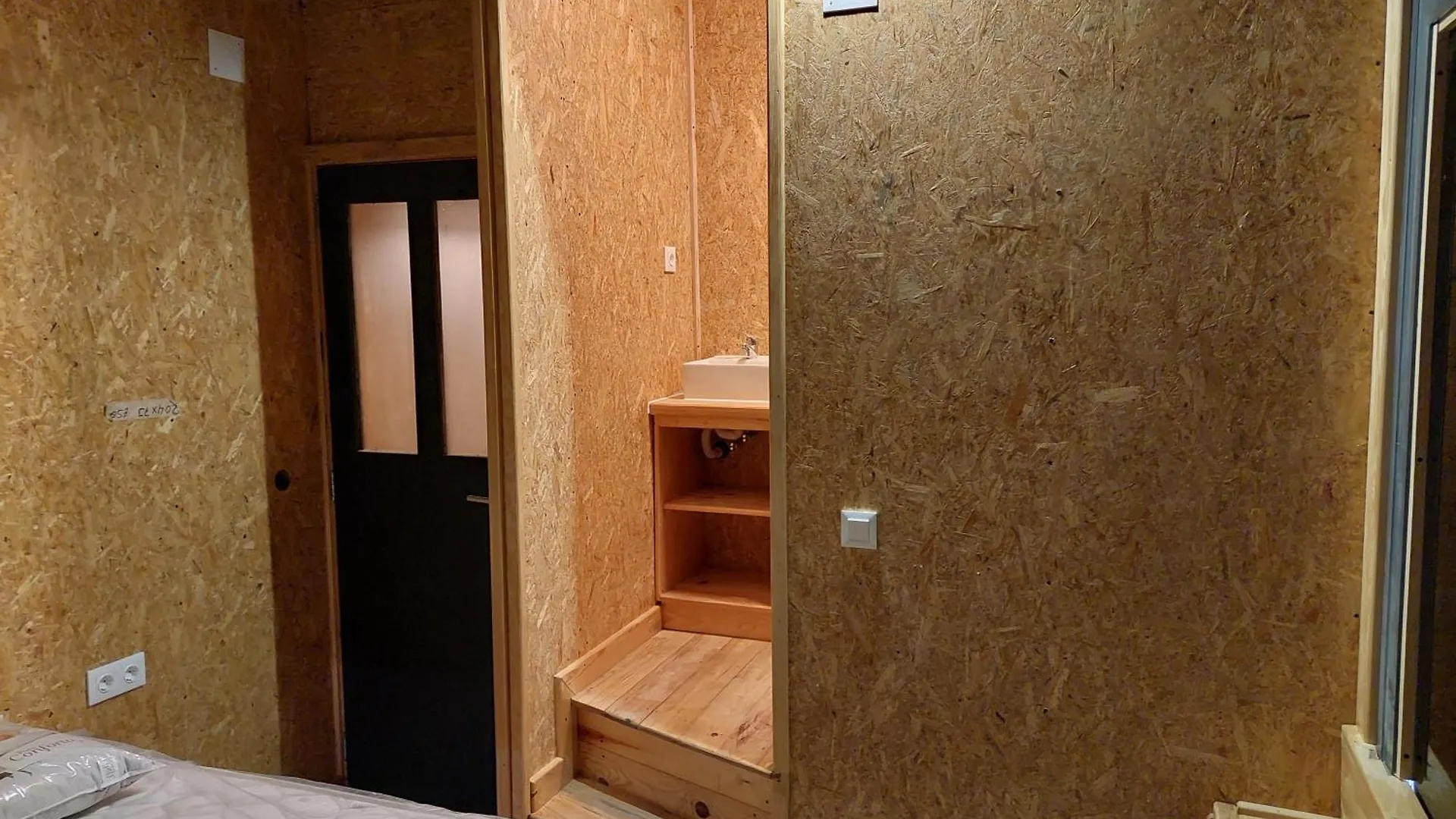 Capsule hotel Sleep Shop Carnaxide Hotel